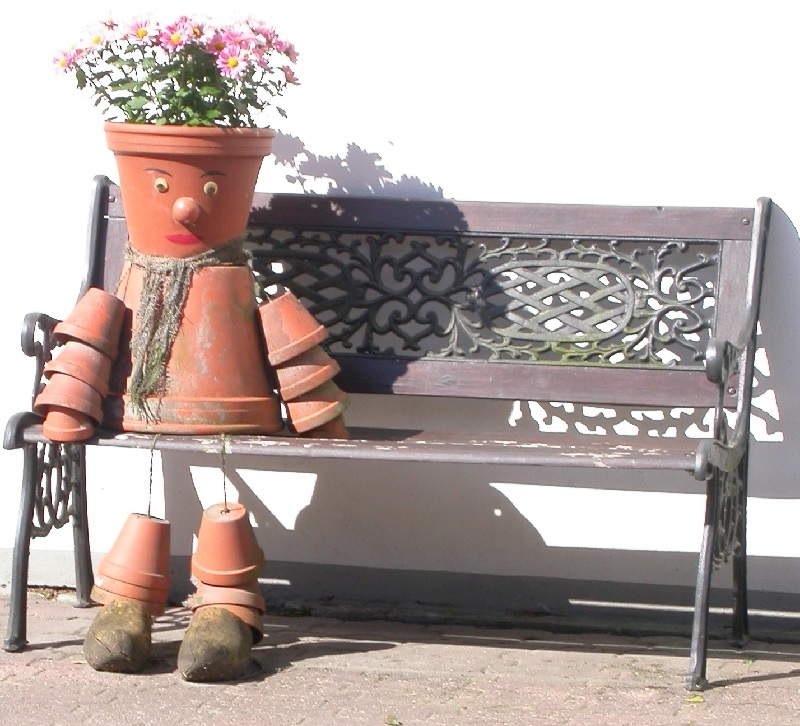 Kübel, Topf und Blumenkasten für den Balkon