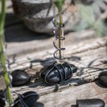 Artikel Flusskiesel Schwarz matt 2cm - 5cm 1kg