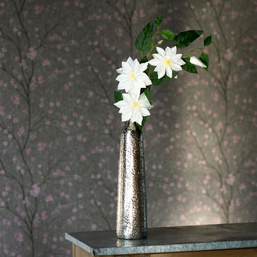 Künstlicher Clematis Zweig mit Blüten für elegante und pflegeleichte Dekoration 81cm 2St | Floristik24.de