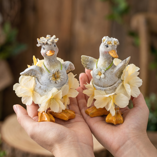 Deko Ente Figur im Blumenkleid Frühling Detailreiche Sommerdeko Accessoire 11cm 2St | Floristik24.de